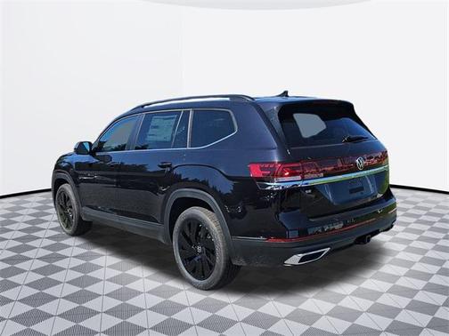 2025 Volkswagen Atlas 2.0T SE w/Technology 4MOTION