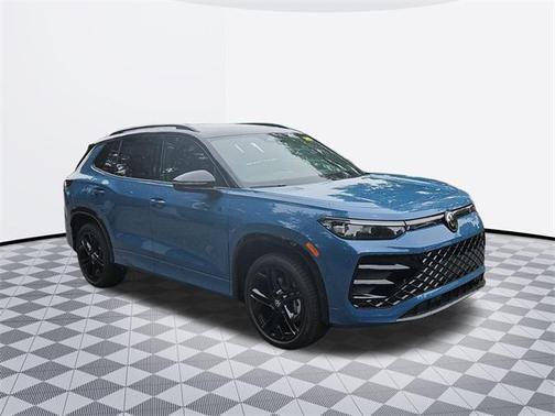 2025 Volkswagen Tiguan 2.0T SE R-Line Black 4MOTION