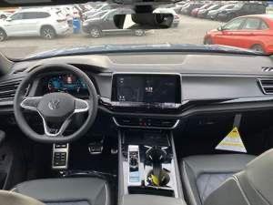 2025 Volkswagen Atlas 2.0T SEL Premium R-Line 4MOTION