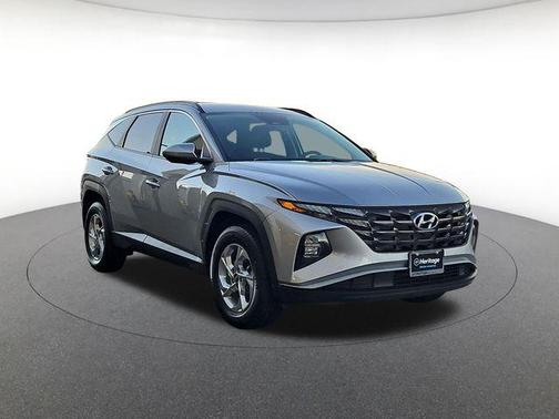Shimmering Silver 2024 Hyundai TUCSON SEL