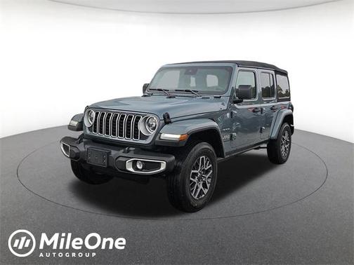 2024 Jeep Wrangler 4-Door Sahara 4x4