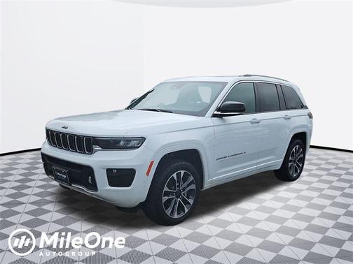 2022 Jeep Grand Cherokee Overland