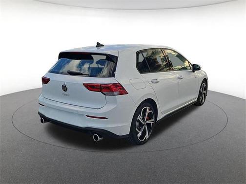 2026 Volkswagen Golf GTI 2.0T SE DSG