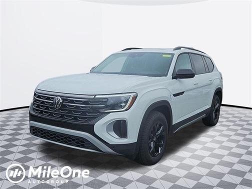 2025 Volkswagen Atlas 2.0T Peak Edition