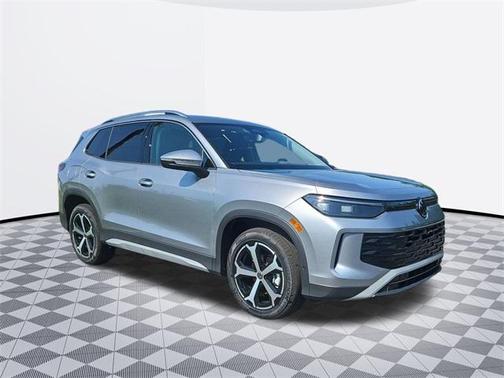 2025 Volkswagen Tiguan 2.0T SE