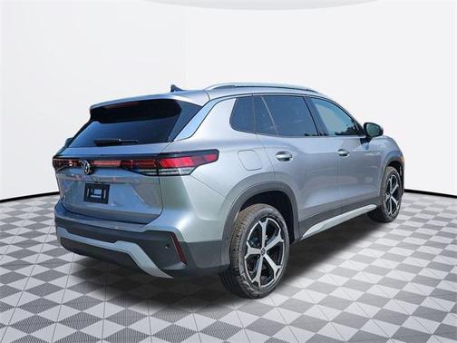 2025 Volkswagen Tiguan 2.0T SE