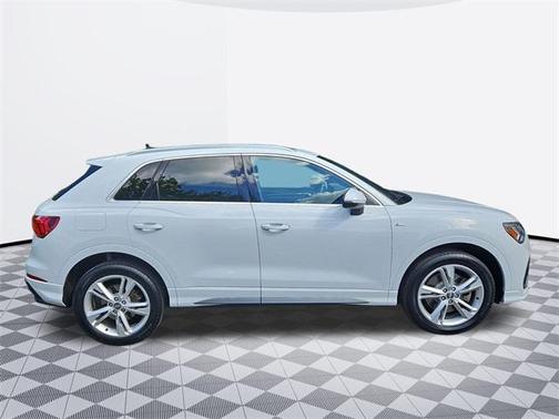 2020 Audi Q3 45 S line Premium Plus