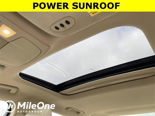 2015 Lincoln MKZ Base