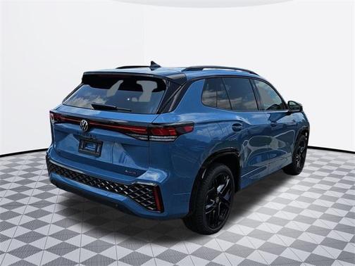 2025 Volkswagen Tiguan 2.0T SE R-Line Black 4MOTION