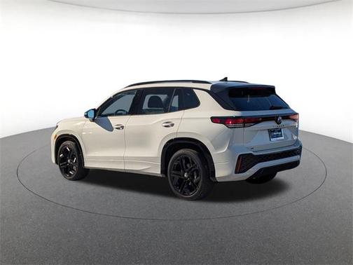 2025 Volkswagen Tiguan 2.0T SE R-Line Black