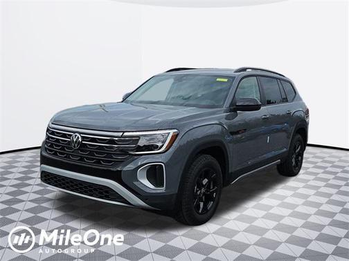 2025 Volkswagen Atlas 2.0T Peak Edition
