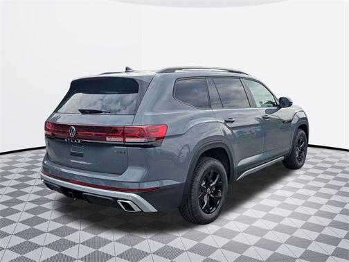2025 Volkswagen Atlas 2.0T Peak Edition