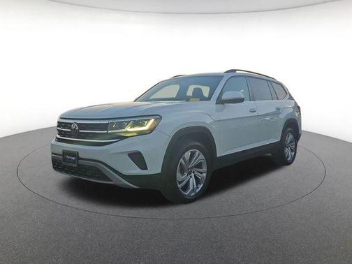 2023 Volkswagen Atlas 3.6L SE w/Technology