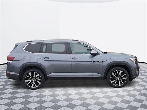 2025 Volkswagen Atlas 2.0T SEL Premium R-Line 4MOTION