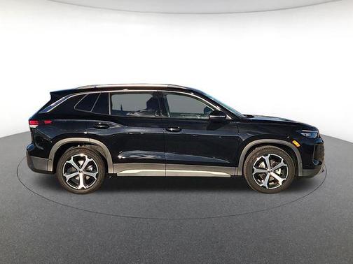 Deep Black 2026 Volkswagen Tiguan 2.0T SE