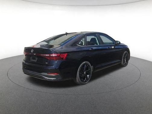 Deep Black 2026 Volkswagen Jetta 1.4T SE