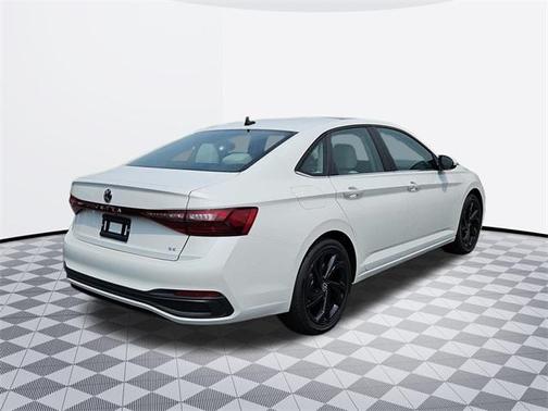 2025 Volkswagen Jetta 1.5T SE