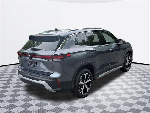 2025 Volkswagen Tiguan 2.0T SE 4MOTION