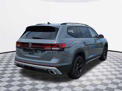 2025 Volkswagen Atlas 2.0T Peak Edition