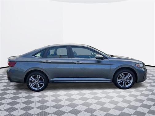 2022 Volkswagen Jetta 1.5T SE