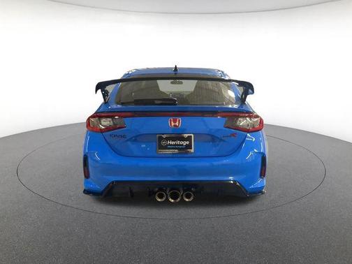 Blue Pearl 2025 Honda Civic Type R