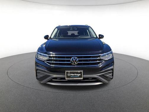 Deep Black 2023 Volkswagen Tiguan 2.0T S