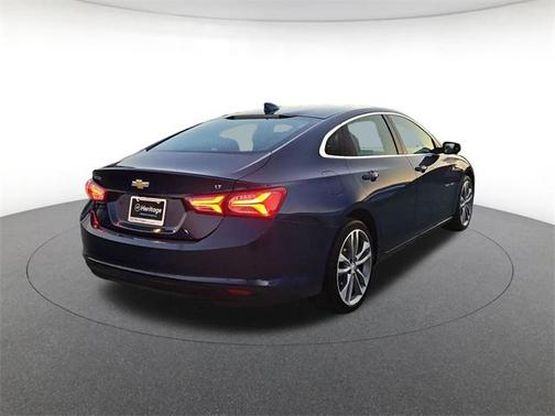 2022 Chevrolet Malibu FWD LT