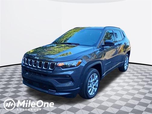 2024 Jeep Compass Latitude Lux