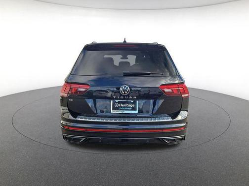 2023 Volkswagen Tiguan 2.0T SE R-Line Black