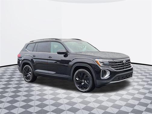 2026 Volkswagen Atlas 2.0T SE w/Technology 4MOTION