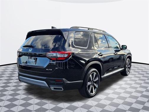 2025 Honda Pilot Elite