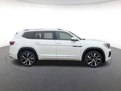 Opal White 2026 Volkswagen Atlas 2.0T SEL Premium R-Line 4MOTION