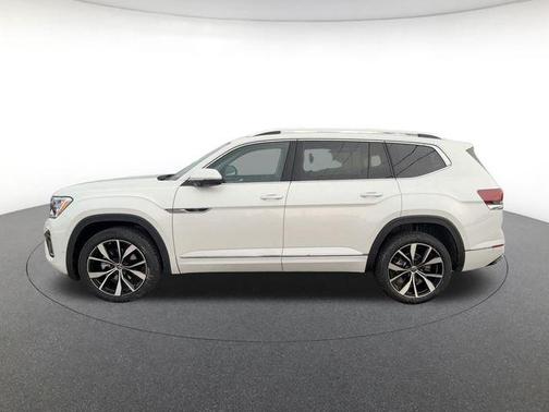 Opal White 2026 Volkswagen Atlas 2.0T SEL Premium R-Line 4MOTION
