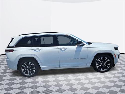 2024 Jeep Grand Cherokee Overland