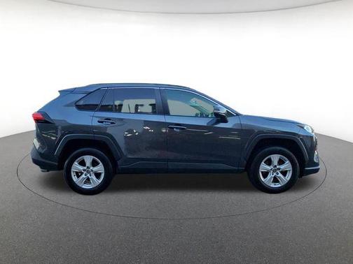 Magnetic Gray Metallic 2021 Toyota RAV4 XLE