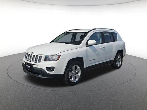 Bright White Clearcoat 2017 Jeep Compass Latitude