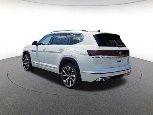 Opal White 2026 Volkswagen Atlas 2.0T SEL Premium R-Line 4MOTION