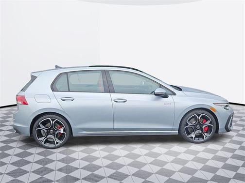 2025 Volkswagen Golf GTI 2.0T S DSG