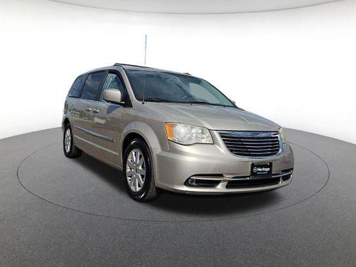Cashmere Pearlcoat 2013 Chrysler Town & Country Touring