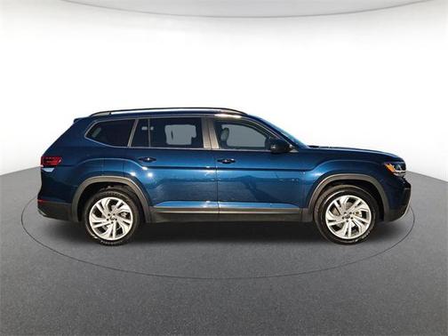 2022 Volkswagen Atlas 3.6L SE w/Technology