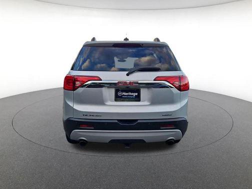 Quicksilver Metallic 2019 GMC Acadia SLT-1