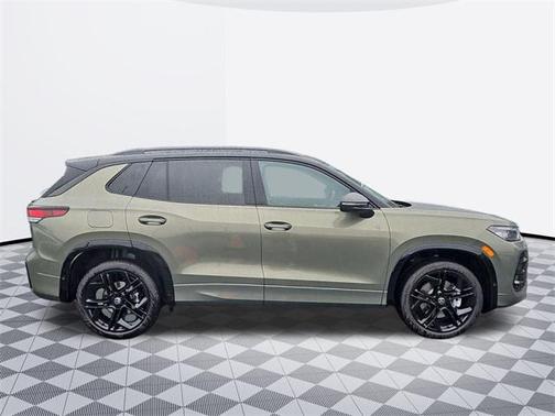 2025 Volkswagen Tiguan 2.0T SE R-Line Black 4MOTION
