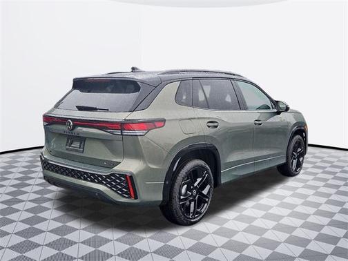 2025 Volkswagen Tiguan 2.0T SE R-Line Black 4MOTION