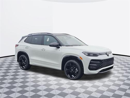 2025 Volkswagen Tiguan 2.0T SE R-Line Black 4MOTION