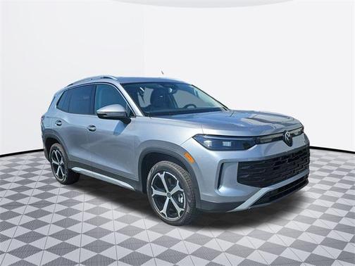 2025 Volkswagen Tiguan 2.0T SE 4MOTION