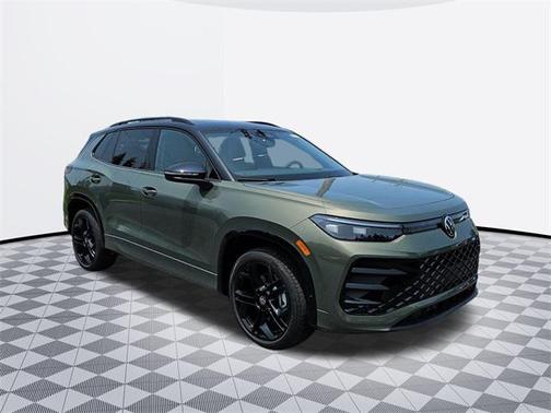 2025 Volkswagen Tiguan 2.0T SE R-Line Black 4MOTION