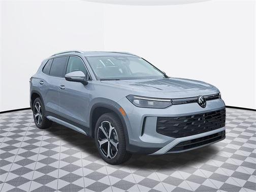 2025 Volkswagen Tiguan 2.0T SE 4MOTION