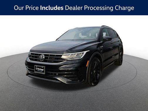 Deep Black 2023 Volkswagen Tiguan 2.0T SE R-Line Black 4MOTION