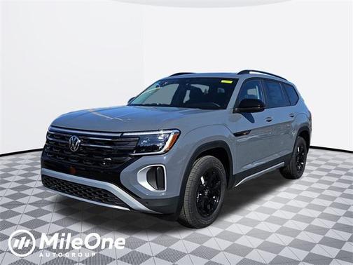 2025 Volkswagen Atlas 2.0T Peak Edition