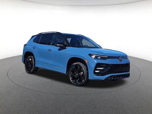 Monterey Blue Pearl w/Deep Black Roof 2025 Volkswagen Tiguan 2.0T SE R-Line Black 4MOTION